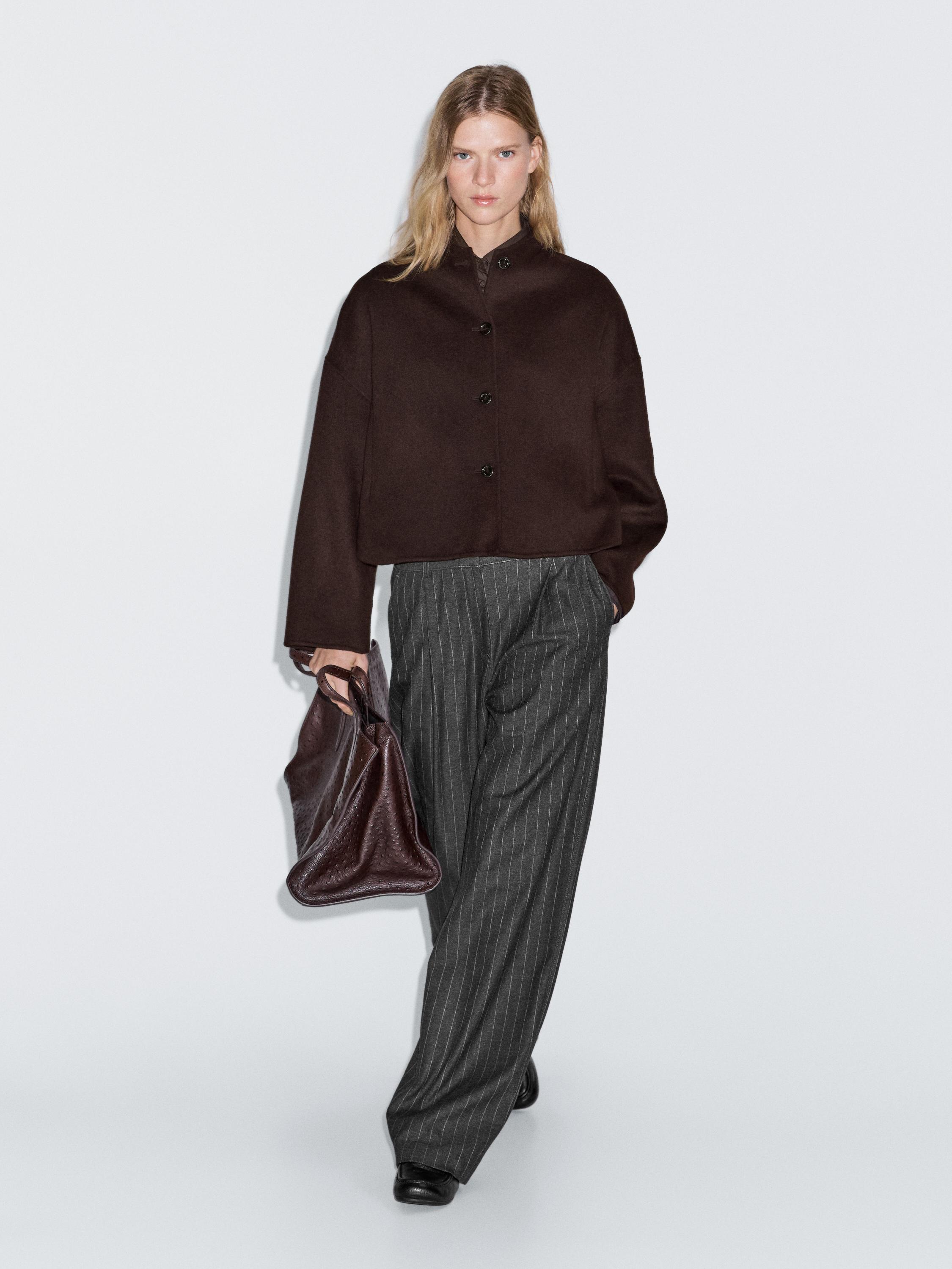 Short jacket with high neck